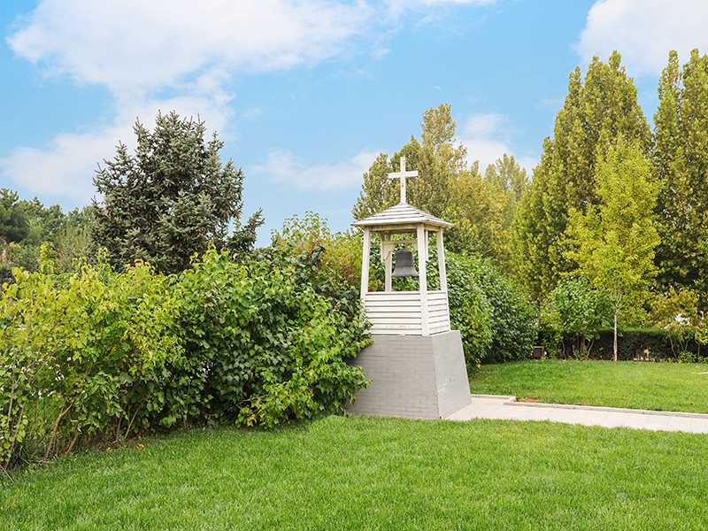 灵山宝塔陵园和清东陵万佛园该怎么选(两者价格是多少) 灵山宝塔陵园和清东陵万佛园该怎么选(两者价格是多少)